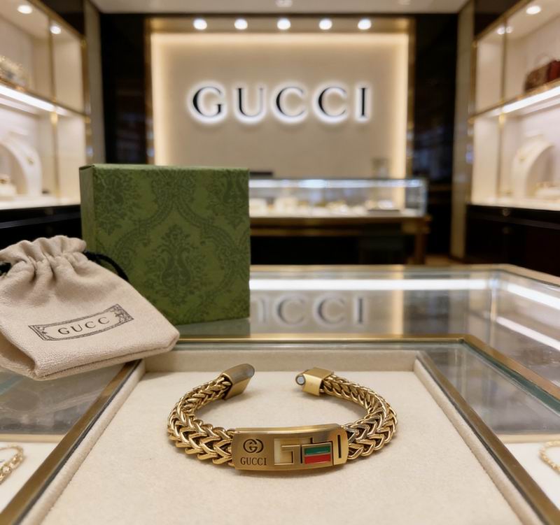 Gucci Bracelet 03yxs87